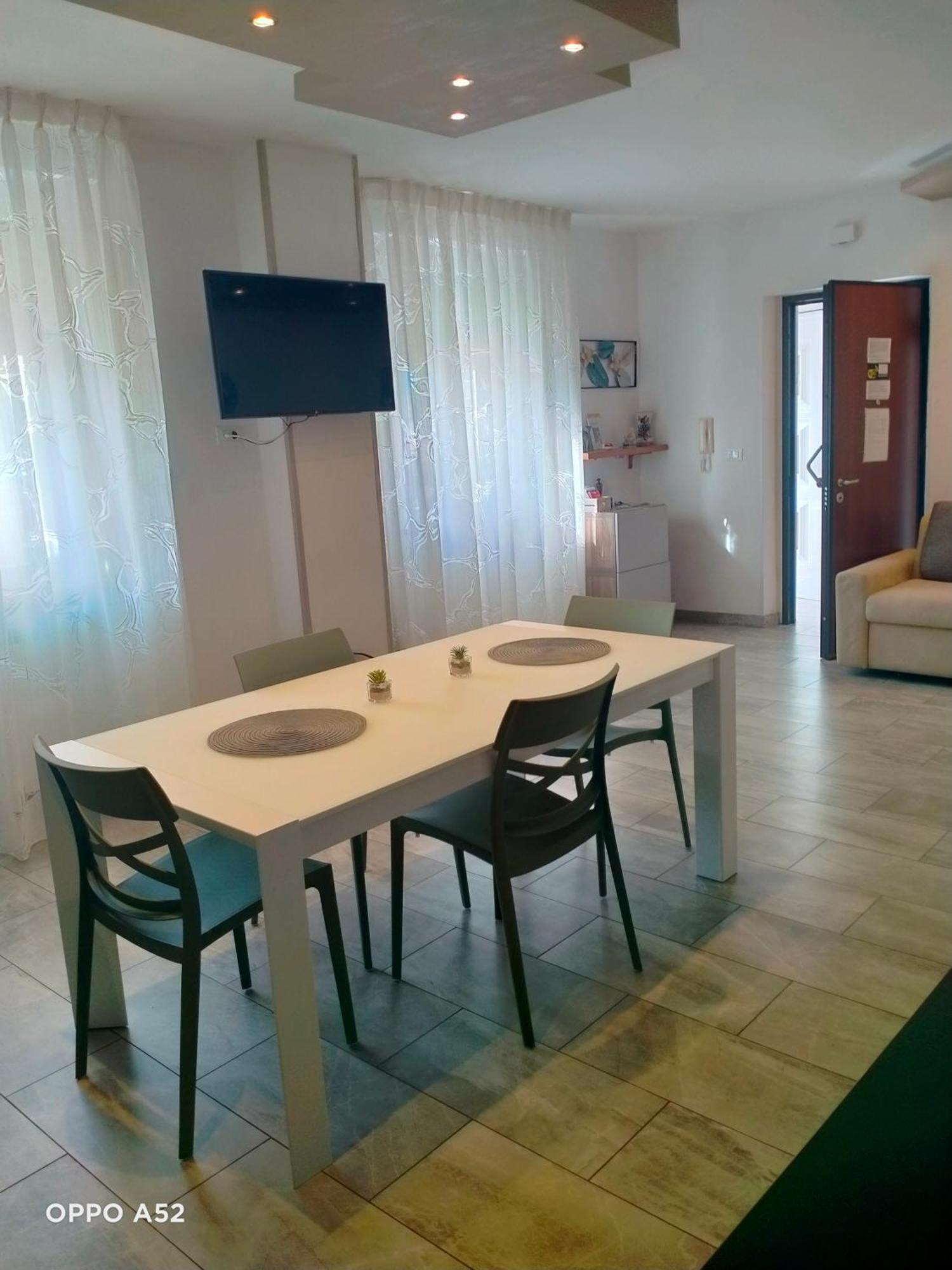 Апартаменты Perla Di Mare Монтесильвано Экстерьер фото